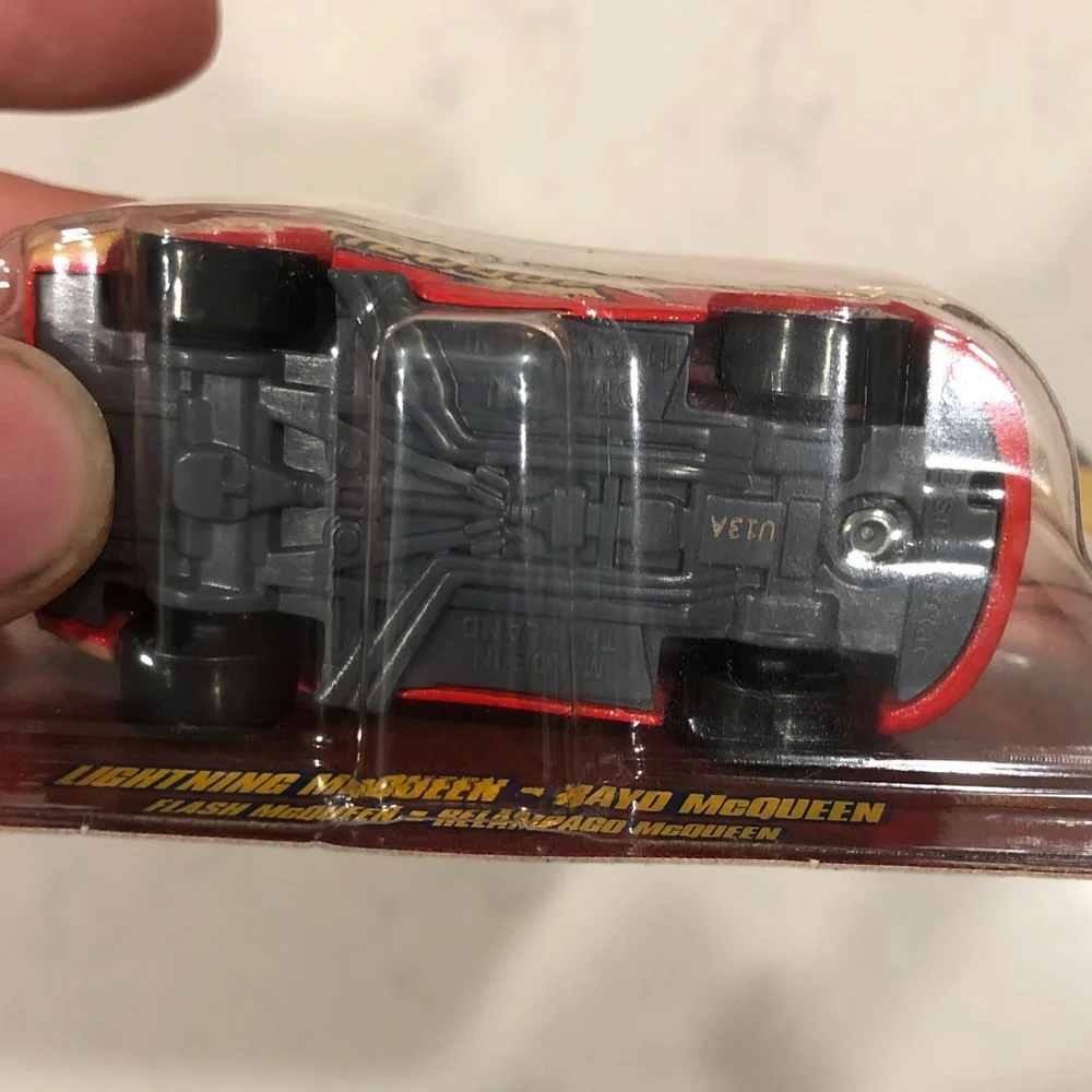 Mattel Disney Pixar Car Lighting McQueen Rescue Car
